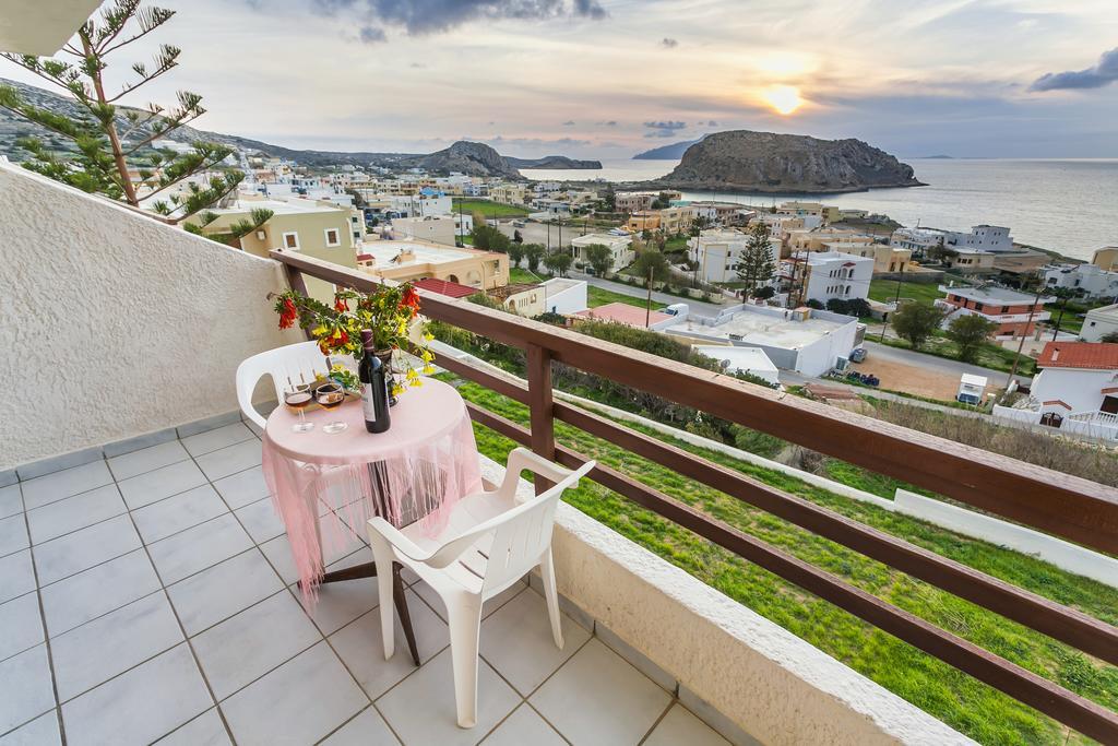Yiannis Ηotel Foinikion Exterior photo