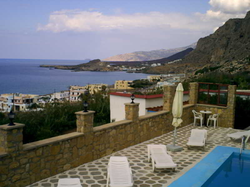 Yiannis Ηotel Foinikion Exterior photo